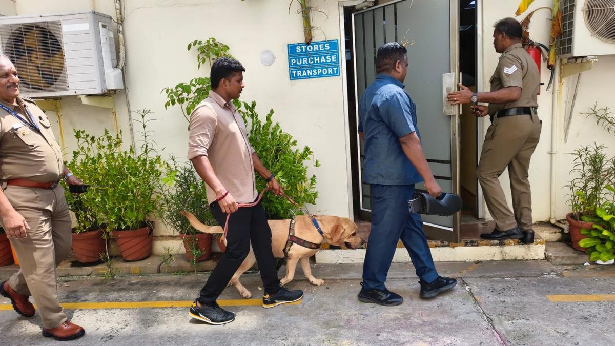 Chennai Bomb Threat News - PTI Office Evacuated Amid Bihar Elections